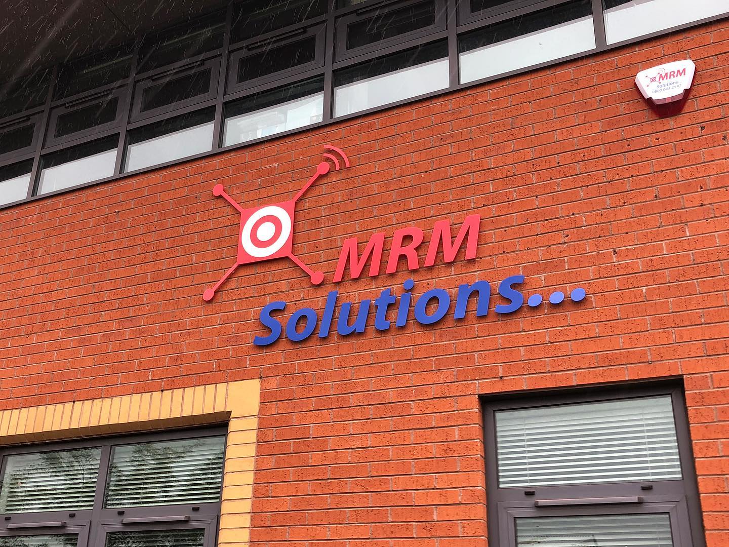 Unit signage for MRM Solutions done... - Alan Neal Graphics | Facebook