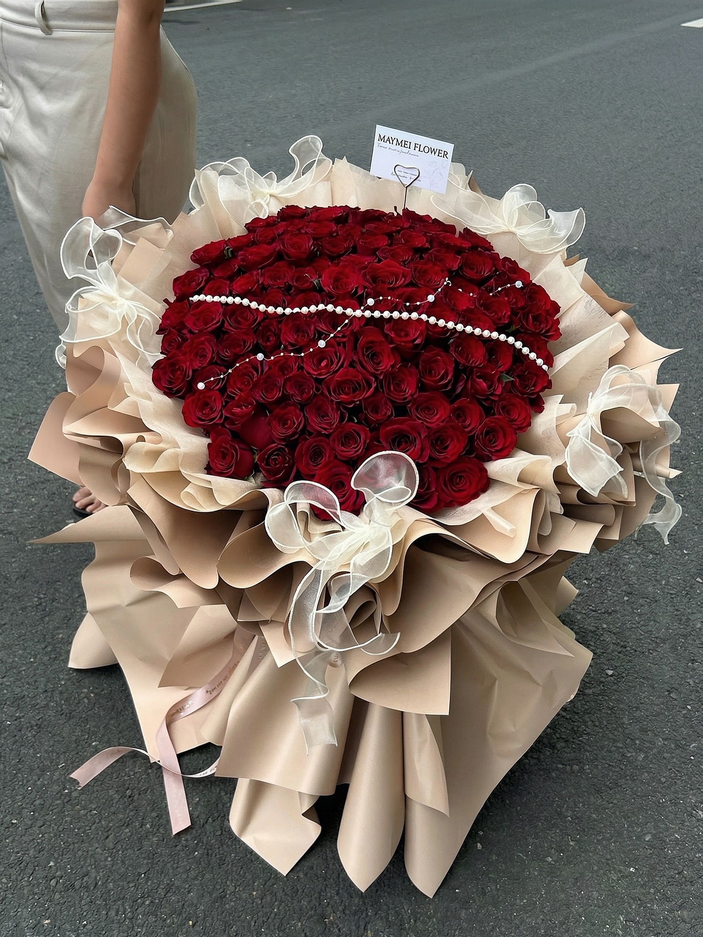 MAY Mei Flowers - MAY Mei Flowers added a new photo.