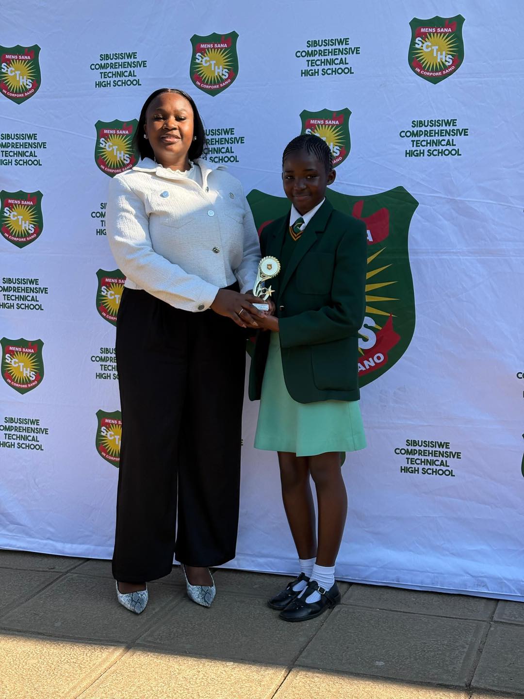 Sibusisiwe Comp.... - Sibusisiwe Comp. Tech. High School