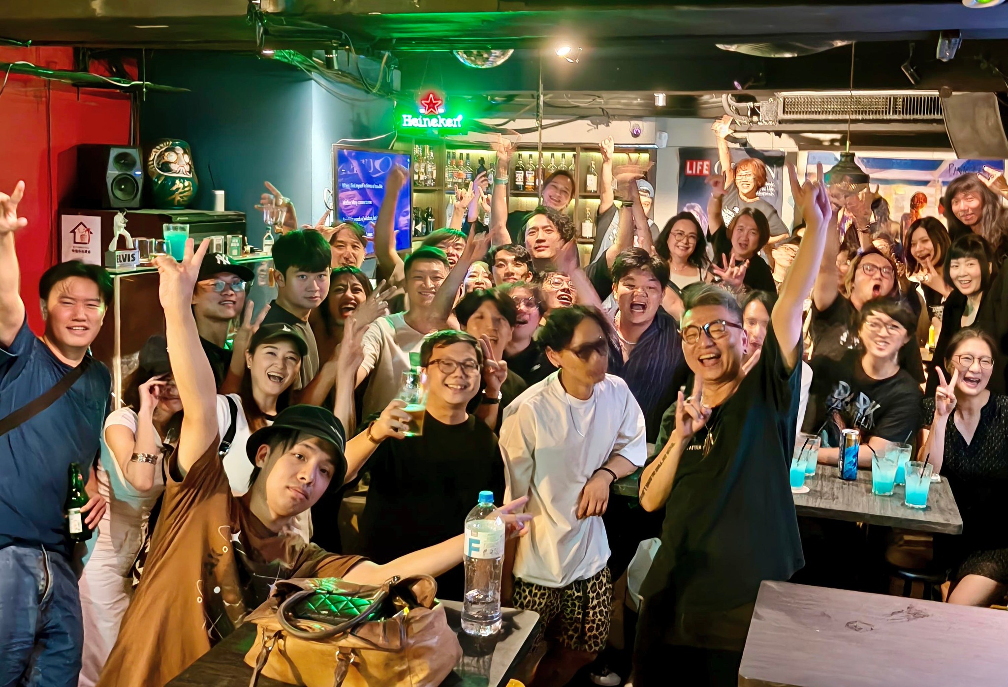 MayBE Music Bar