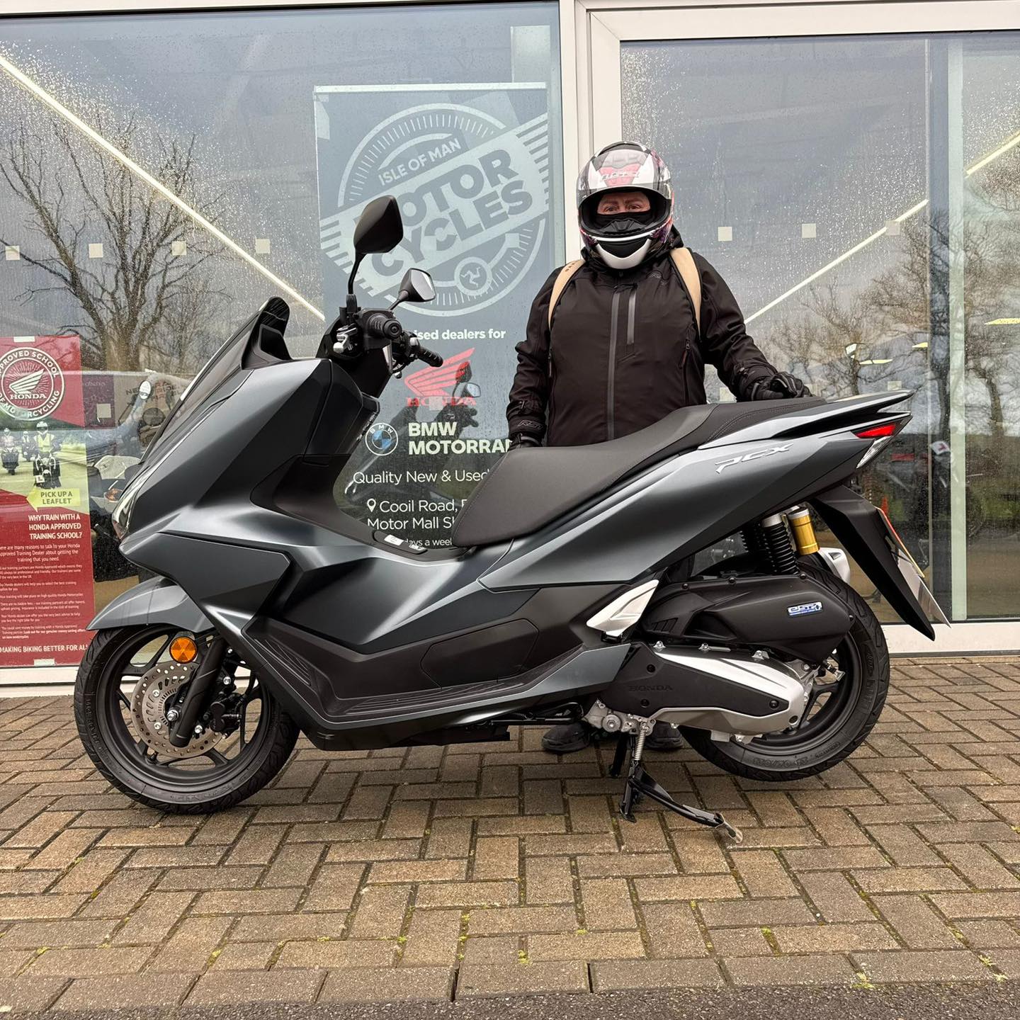 Another Honda PCX125 in the hands of its new owner Big thank you 