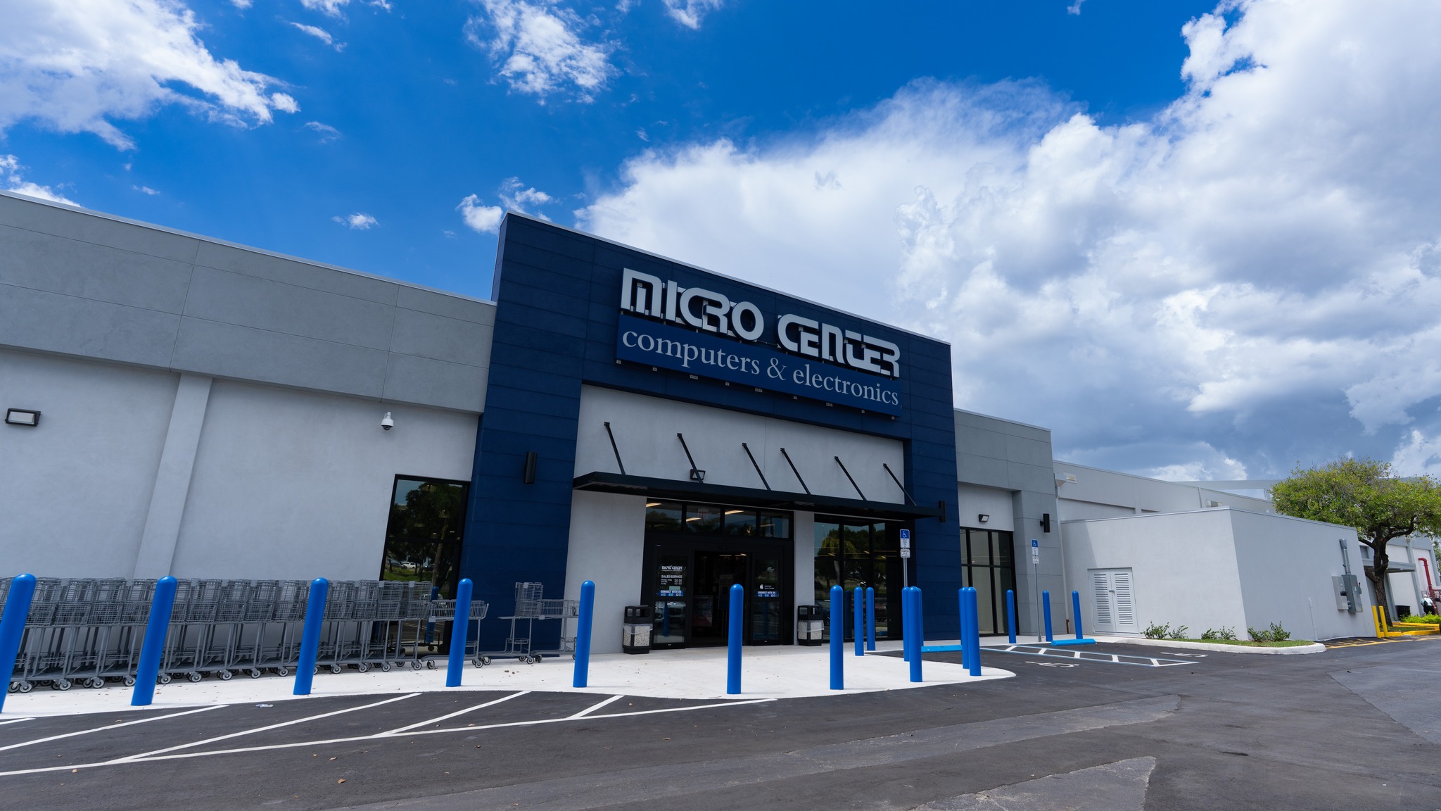 Micro Center - Black Friday deals may end after tomorrow,... | Facebook
