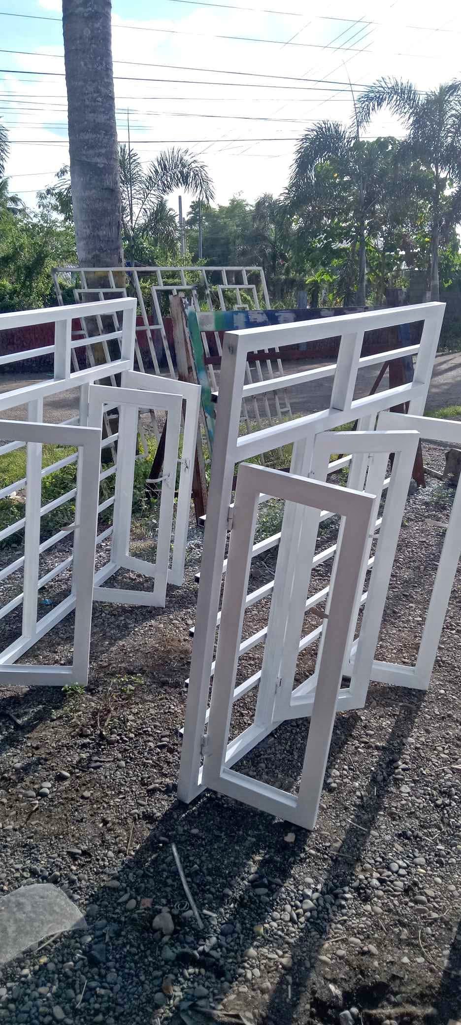 Murang steel door at window - Gates - Echague, Isabela | Facebook ...