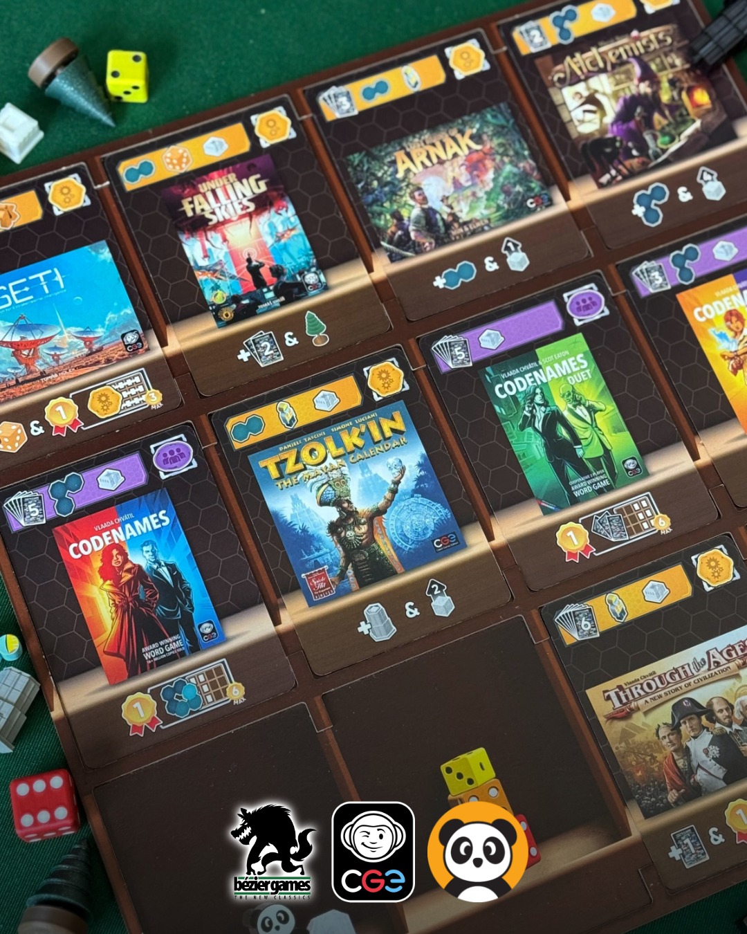 Scream! Card Game – Bluffing Strategy Game For 3-5 Players, Ages 15+, Horror-Themed Hand Shedding Game