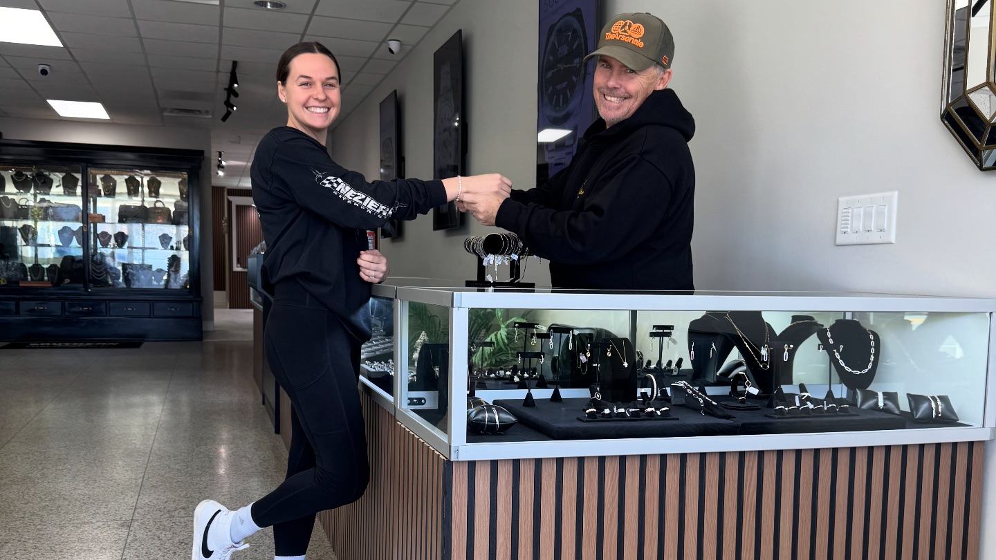 John Doc - John Doc added a new photo.
