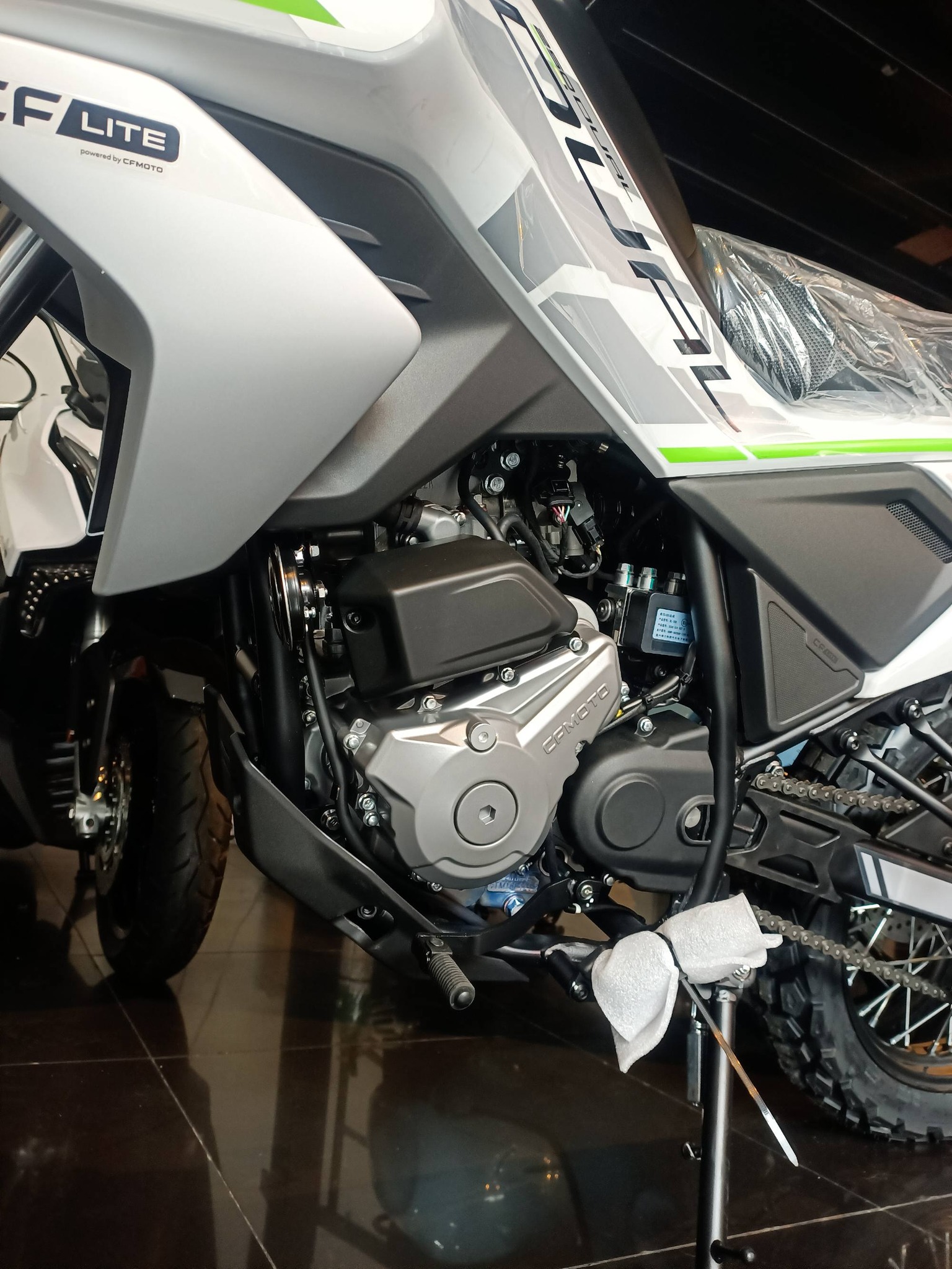 CFMOTO 250 DUAL 💥 SRP: ₱ 141,900 Versatility on 2 wheels. Buy