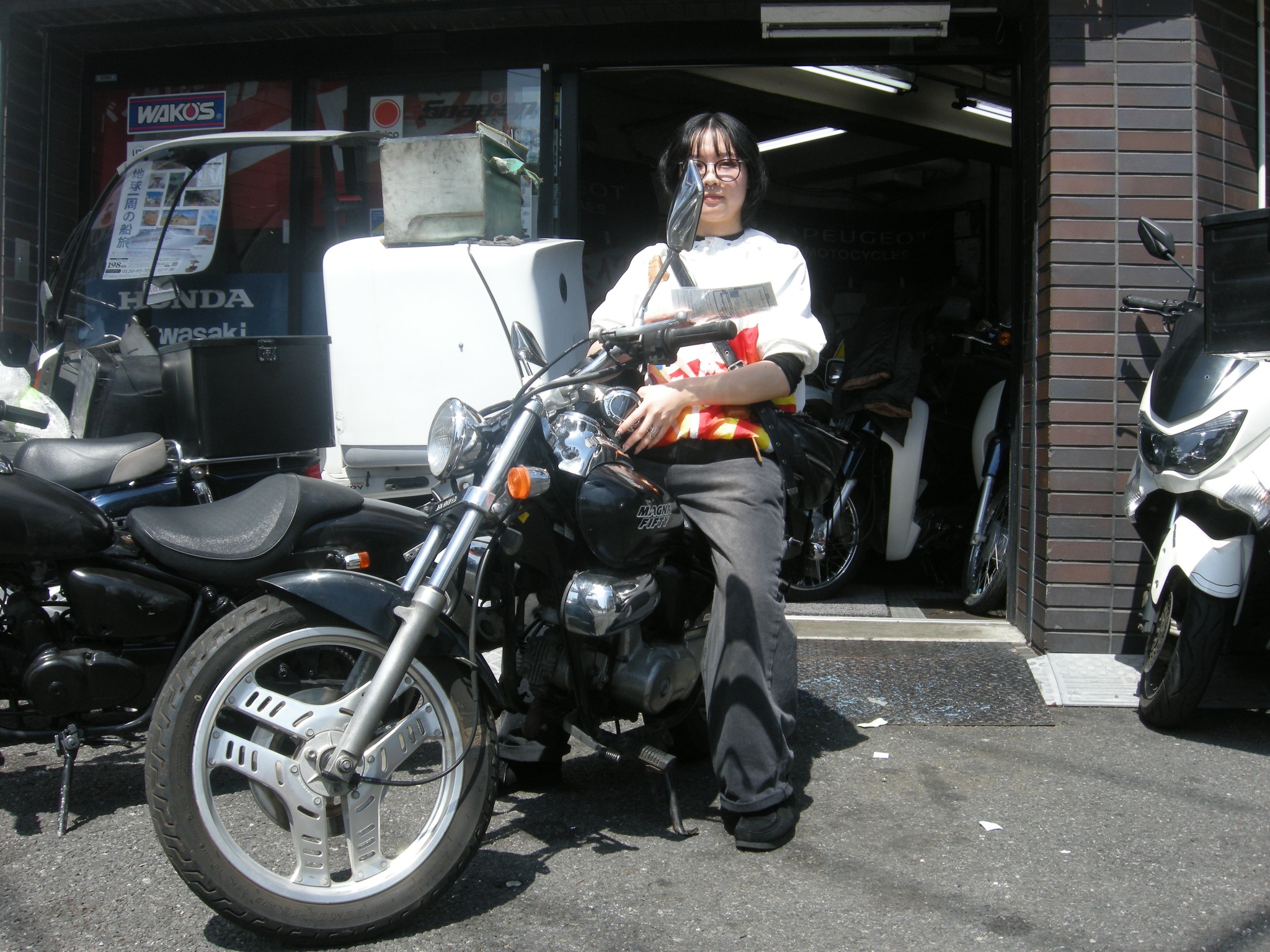 東京都 N様 ホンダ マグナ50 本日は契約・納車に御来店頂き有難うご 