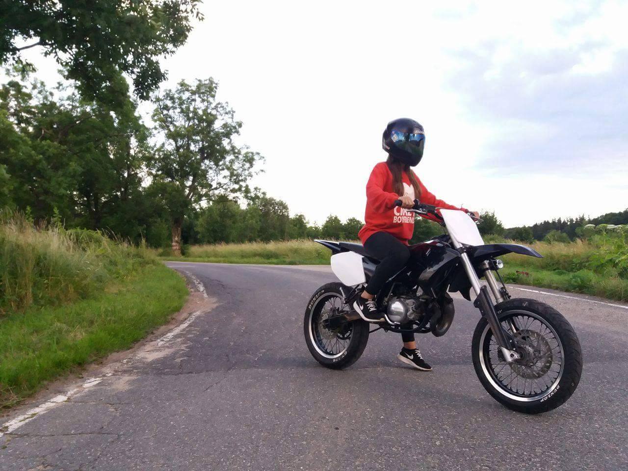DT Racing by Devi