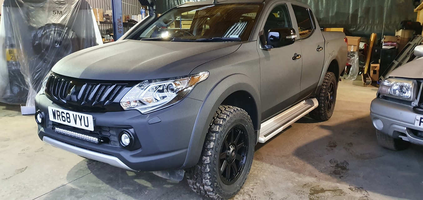 PB Customs - L200 Raptor paint phase 1 build ready for...