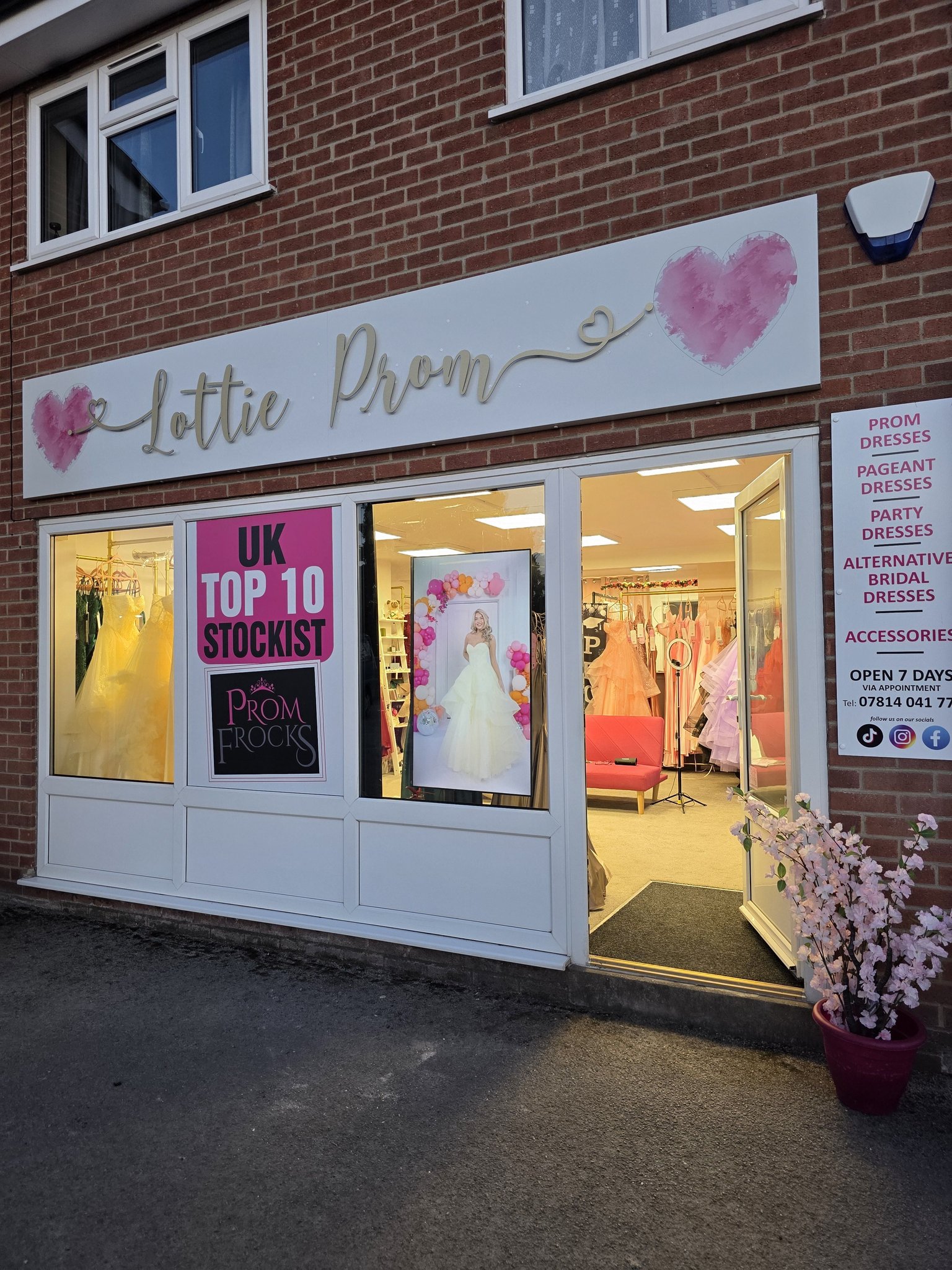 Lottie Prom | Mickleover