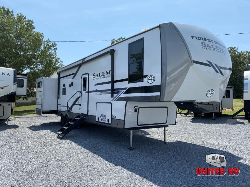 DEAL OF THE WEEK 🚨 Massive... - United RV Centers, Inc | Facebook