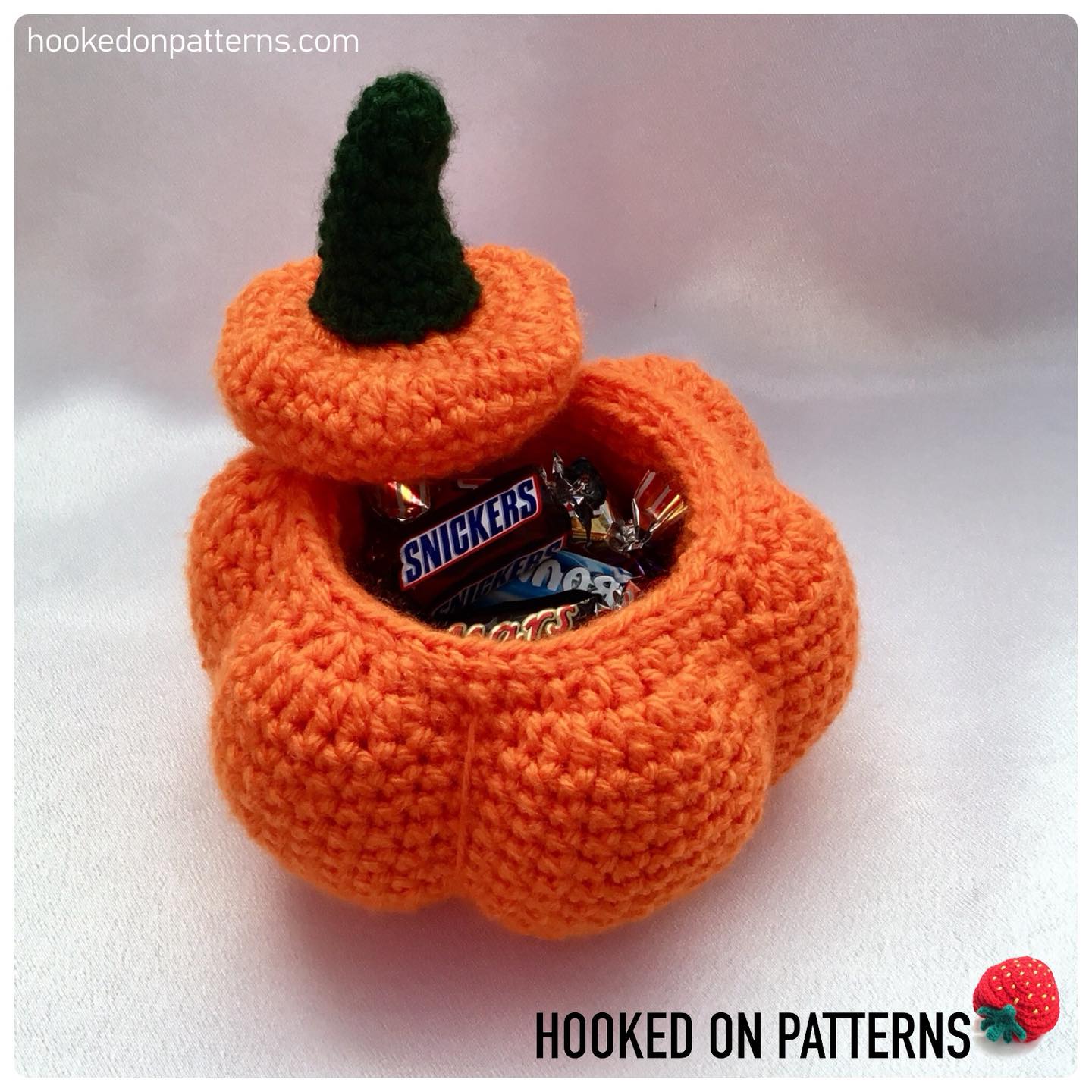 Hooked - Fun pumpkin shaped pots 🎃 Perfect for stashing your Halloween ...