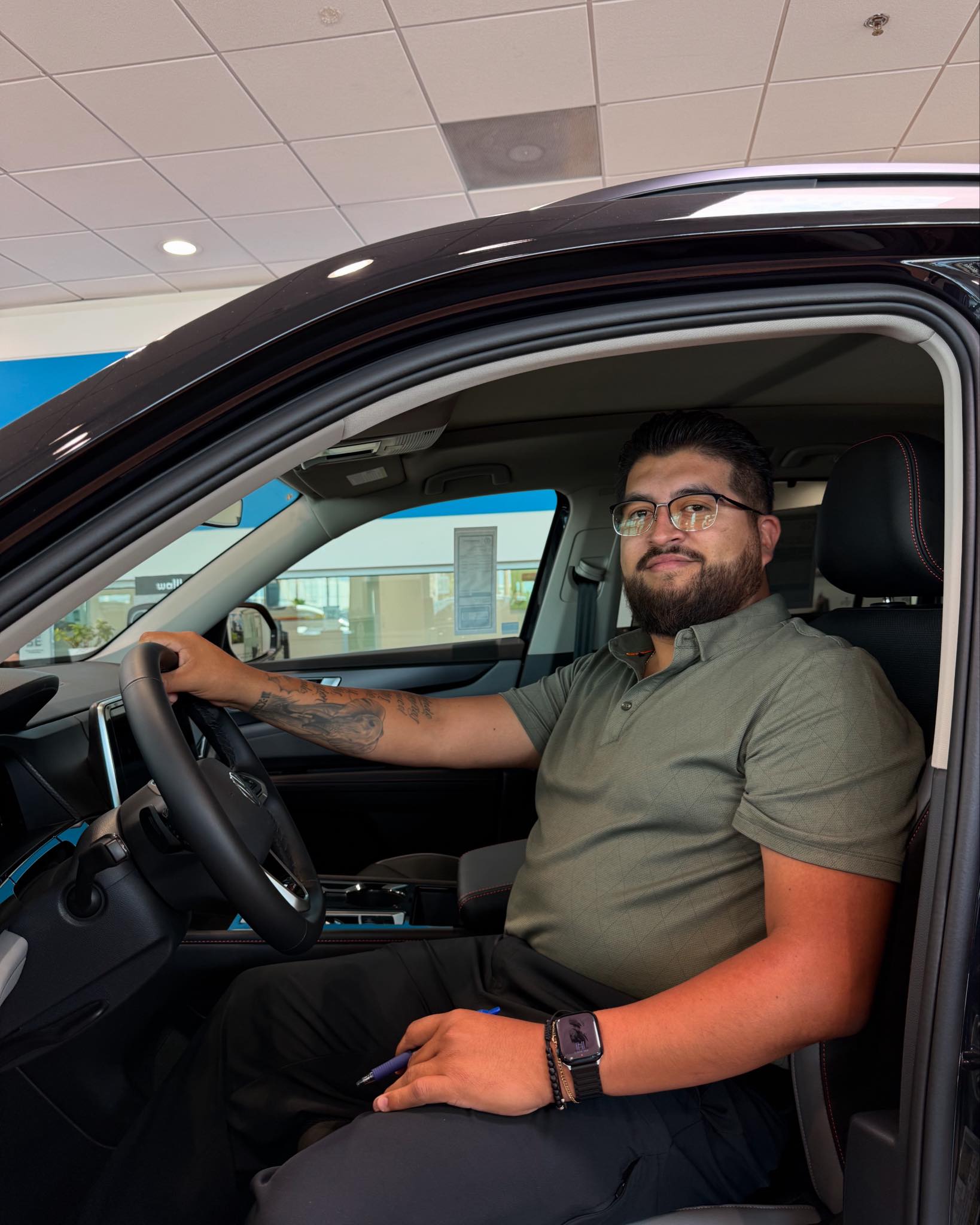 Mile of Cars - Meet Eli Rolon from the National City... | Facebook