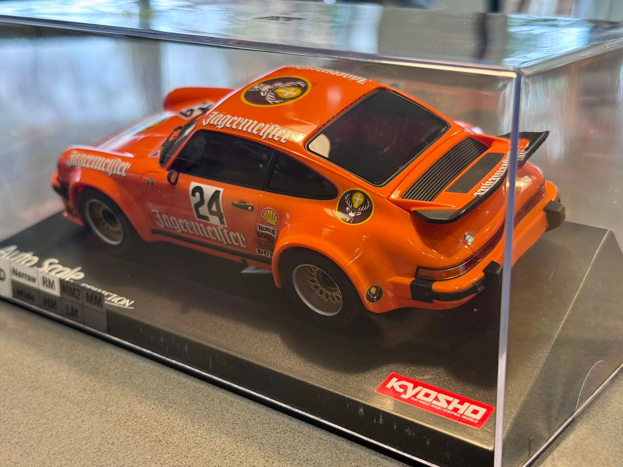 Stunning! #kyosho #Miniz #PORSCHE934RSR