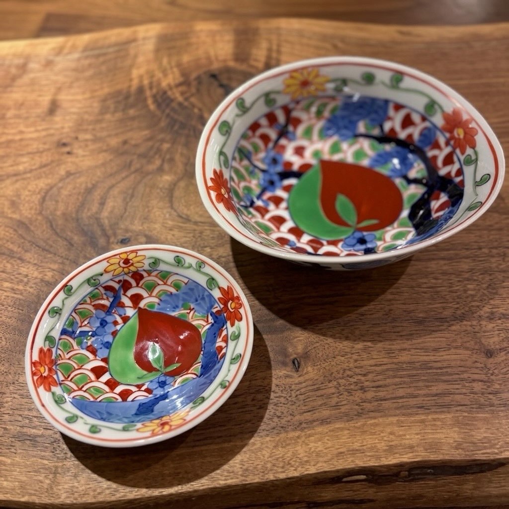 本日より12月25日午後五時まで横浜髙島屋7階和食器売場に出店しており