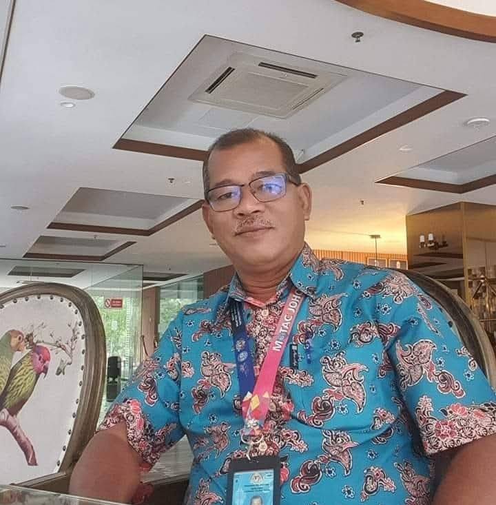Rozali Mahadi