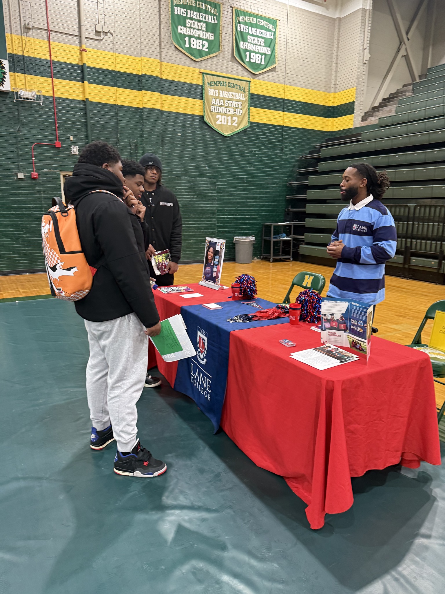Memphis Central (THE)... - Memphis Central (THE) High School