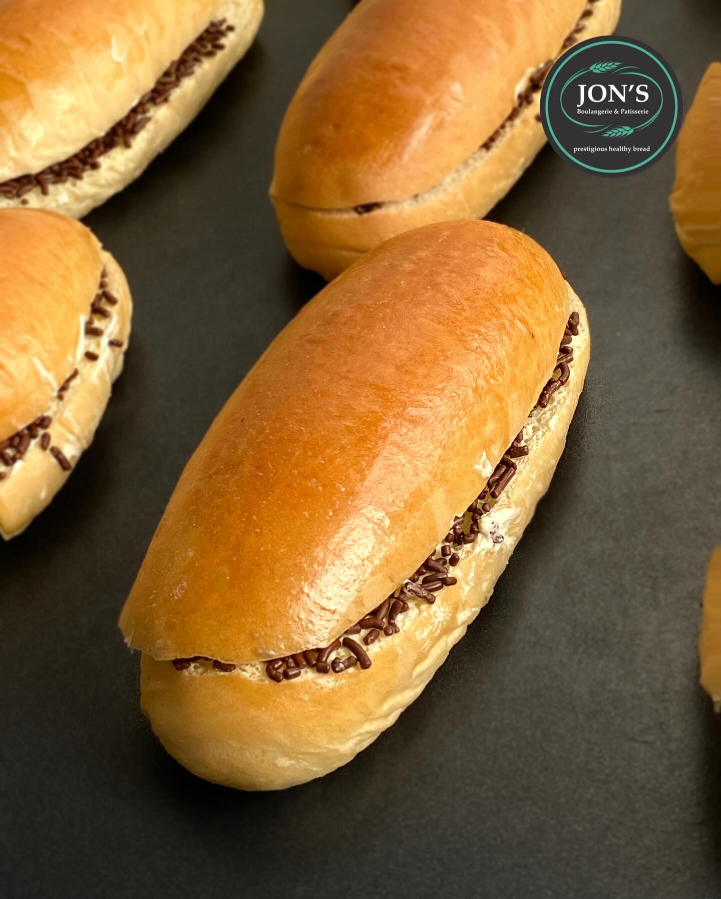 JON’S Boulangerie • Patisserie lampung - PARIS PUFF CHOCOLATE . JON'S ...