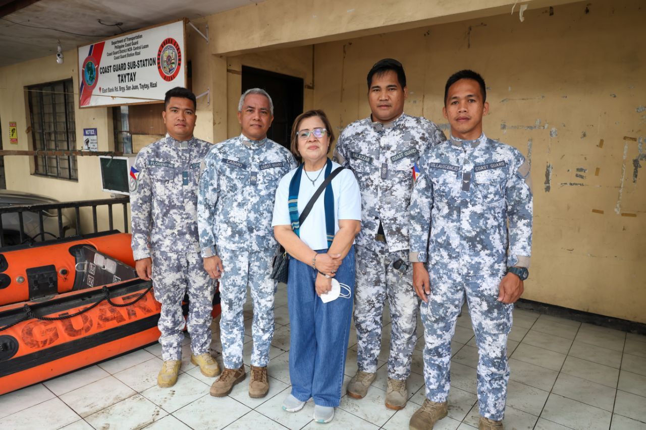 Leila - Napadaan po tayo kahapon sa isang PCG Sub-Station sa East Bank ...