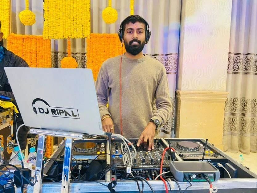 Jay Ambe Sound DJ Ripal