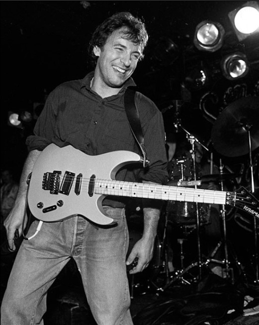 E Street Nation | Bruce Springsteen with Cats On A Smooth Surface at ...