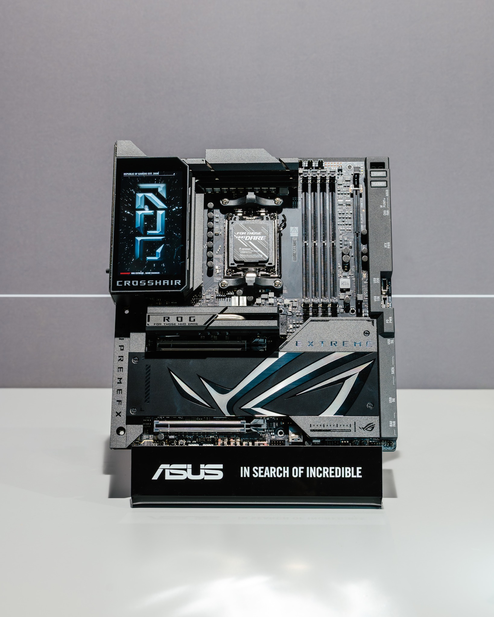 ASUS Republic of Gamers added a... - ASUS Republic of Gamers