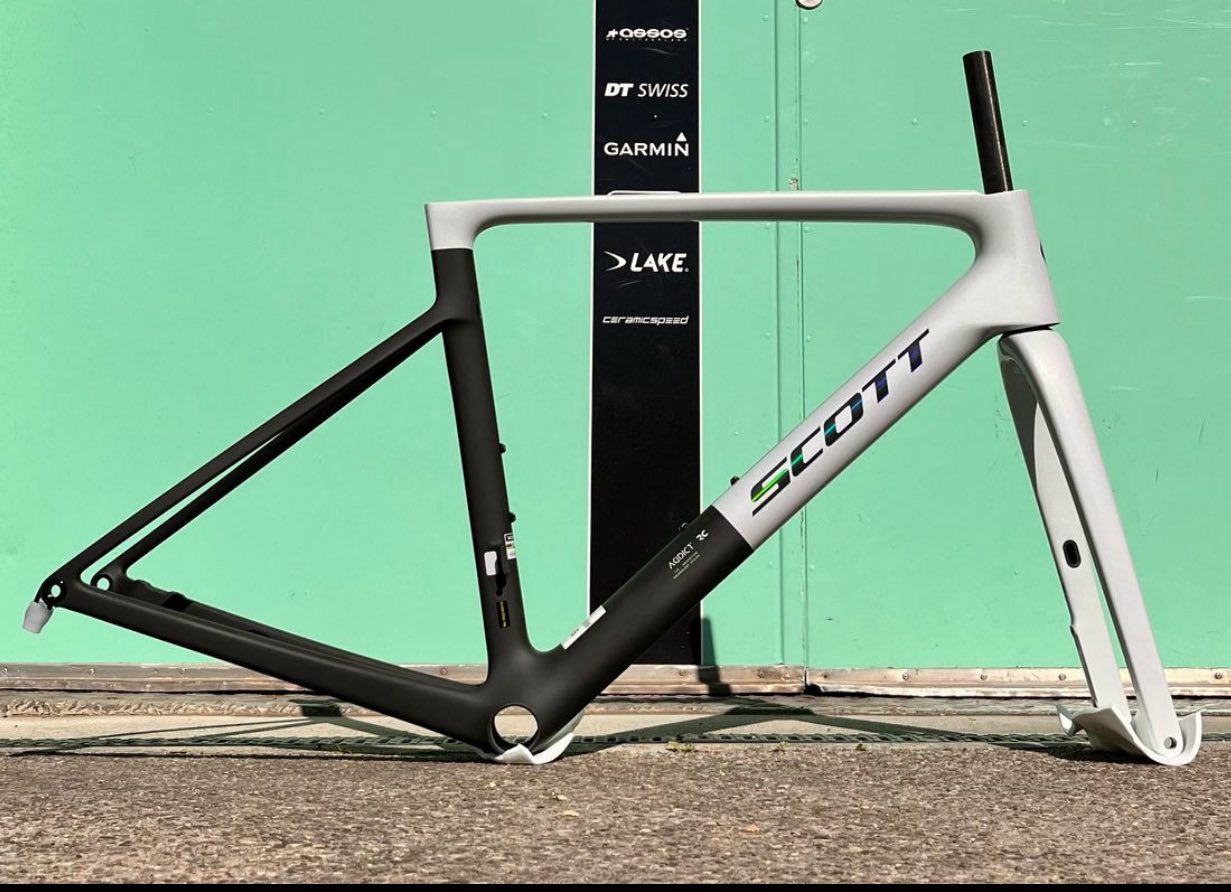 SCOTT ADDICT RC PRO HMX FRAMESET SIZE: XS(49) S(52) M(54) Designed
