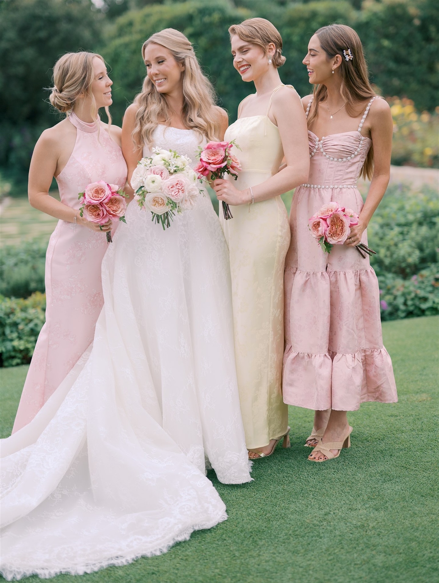 style me pretty bridesmaid dresses Collection:Slinky Jersey - Black Florsheim Finance Plain Toe vestido de novia con encaje y perlas