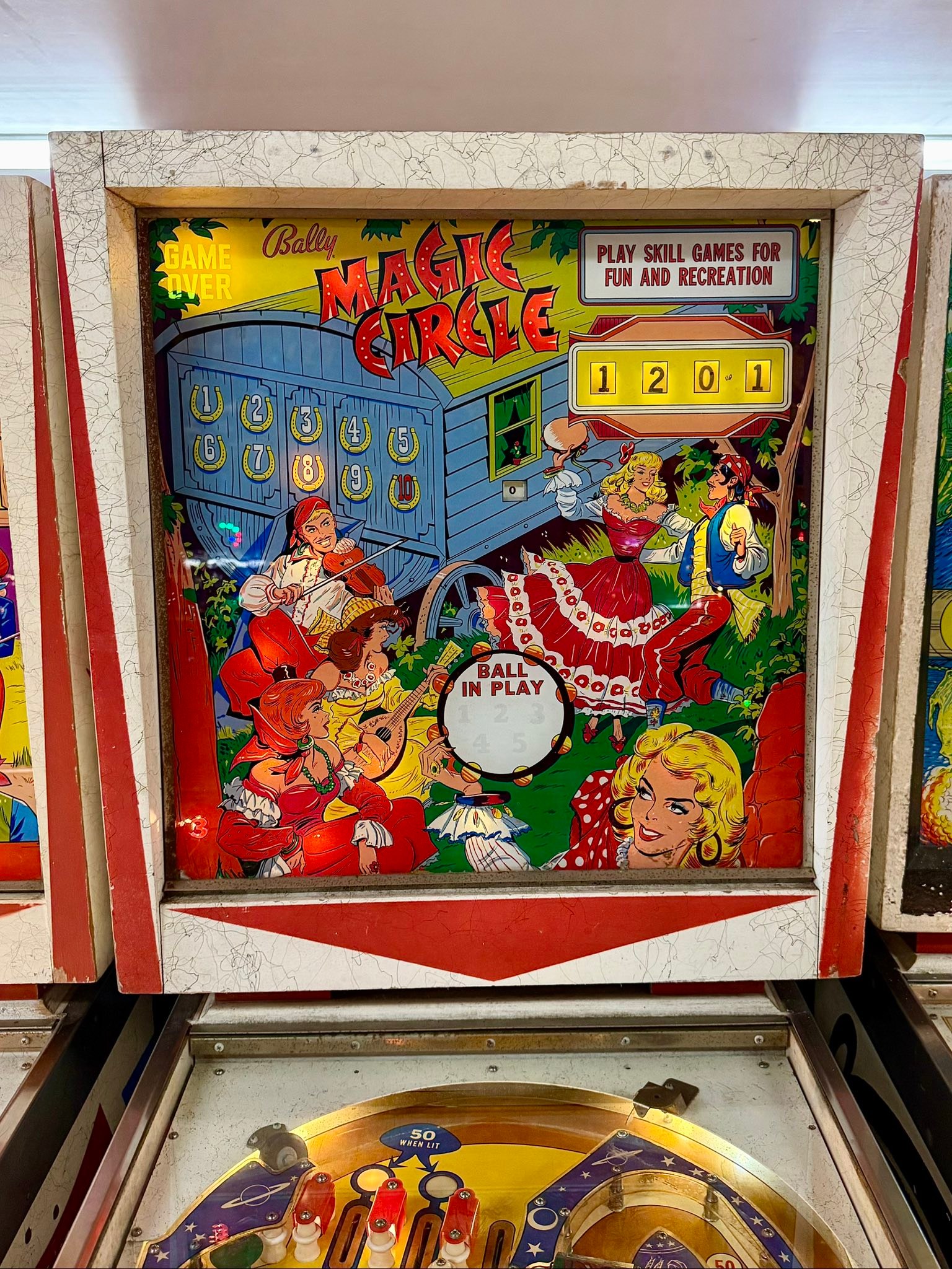 1965 Bally Magic Circle single-player electromechanical pinball