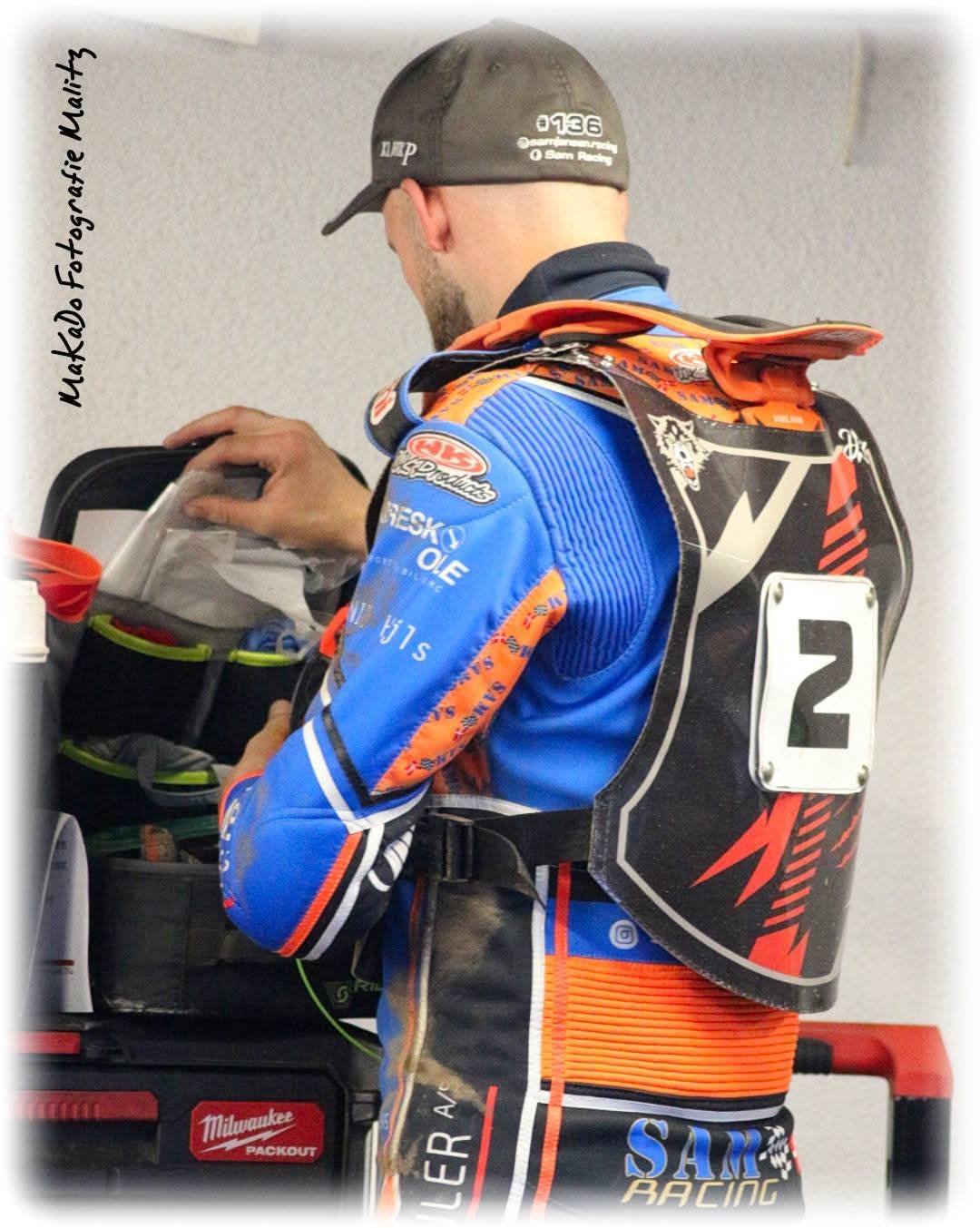 Sam Racing