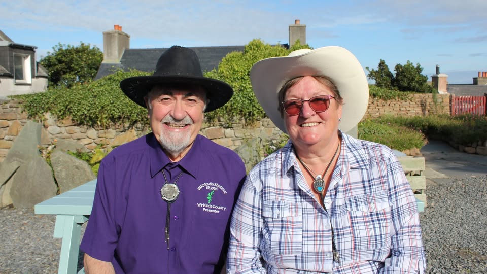 🎶Last night's Wir Kinda Country with... - BBC Radio Shetland | Facebook