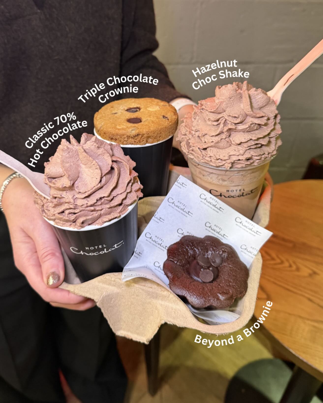 Adventure through the menu of our Velvetiser Cafés and discover