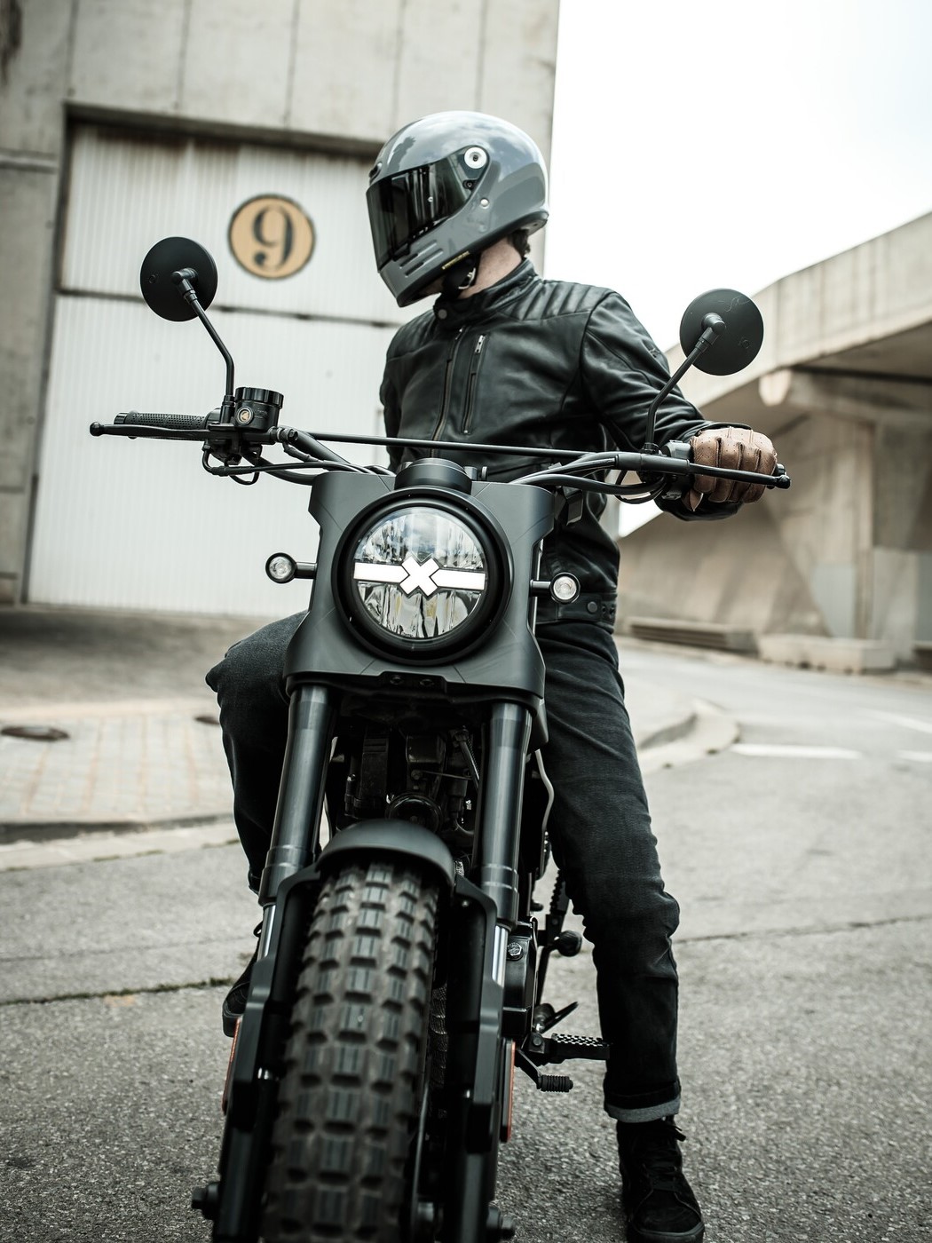 brixton motorcycle helmet Motorcycles Lock with Flexible Waistband Automotive Fashion styling with full CE Brixton brings two new models