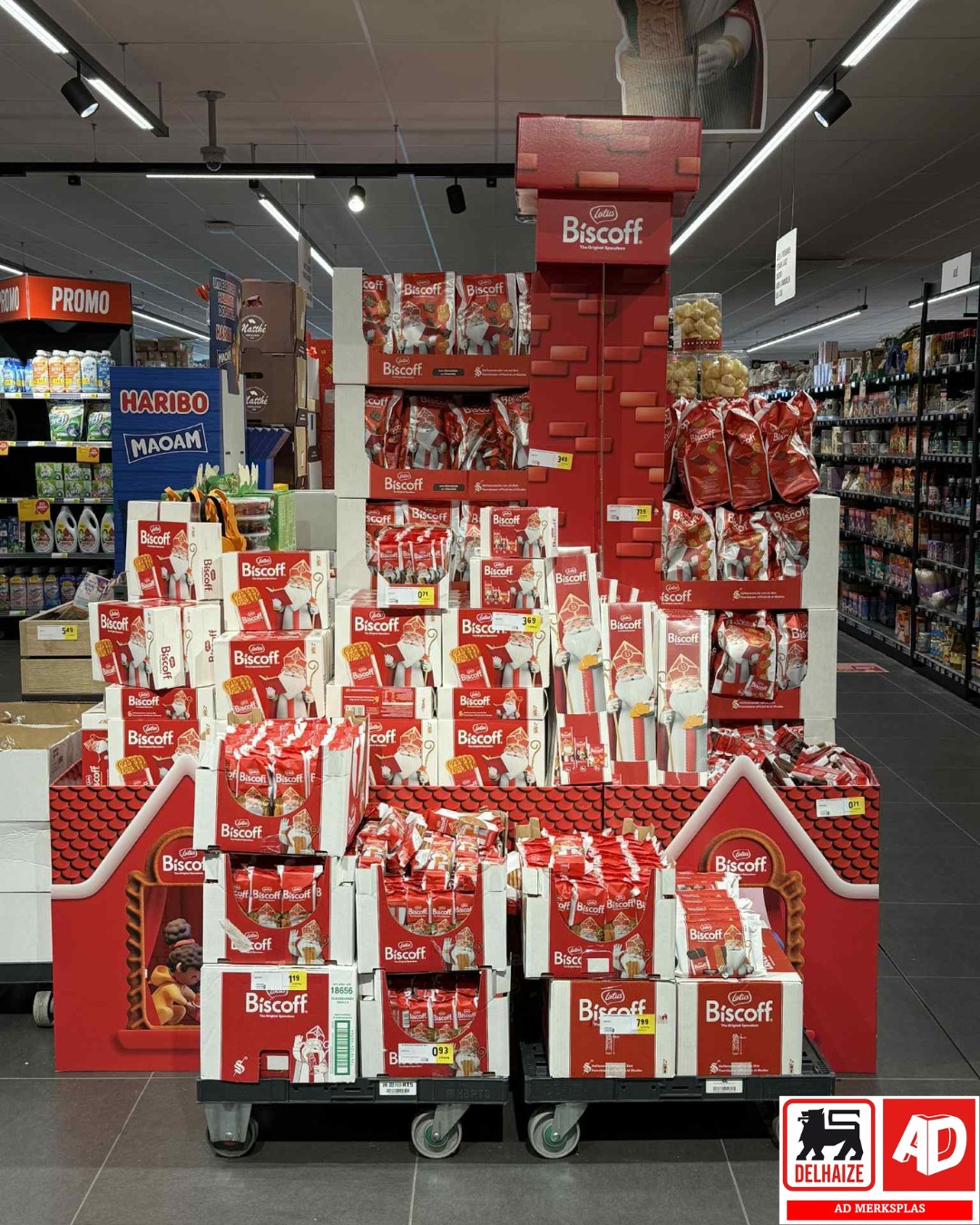 De Sint in in aantocht en is bij... - AD-Delhaize-Merksplas | Facebook