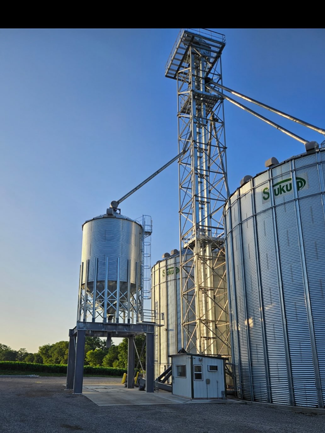 Zimmerman - Overhead load-out install on an existing site in Blanchard ...