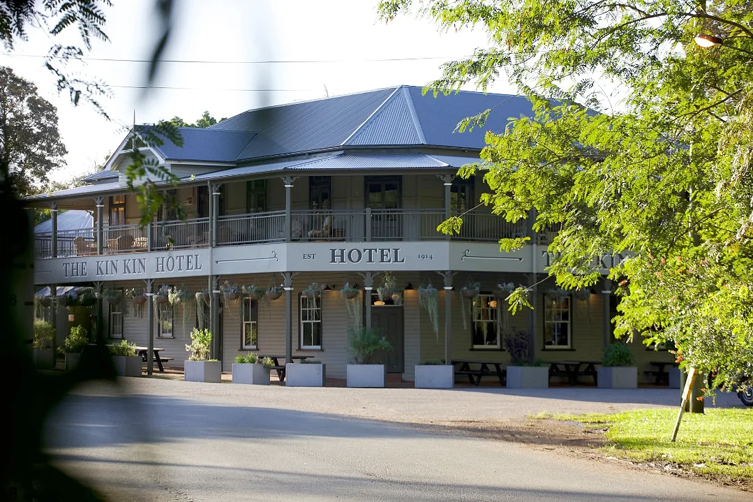 Time - Kin Kin Hotel, Kin Kin, Qld. The Kin Kin Hotel on Queensland's ...
