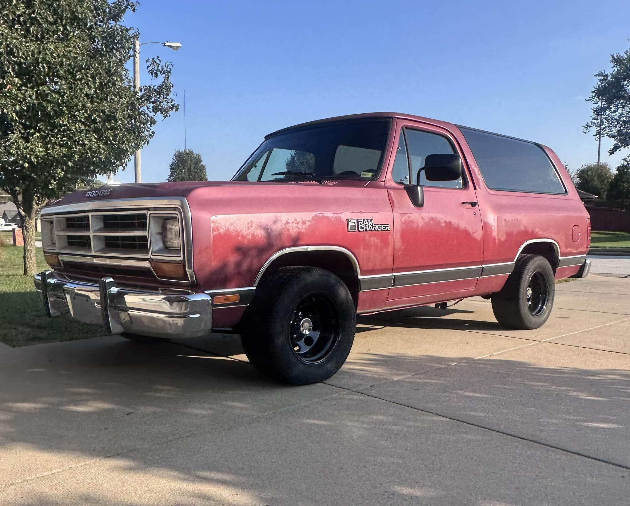 Viper Red Dodge PRN Basecoat With Reducer Gallon (Basecoat Only) Paint