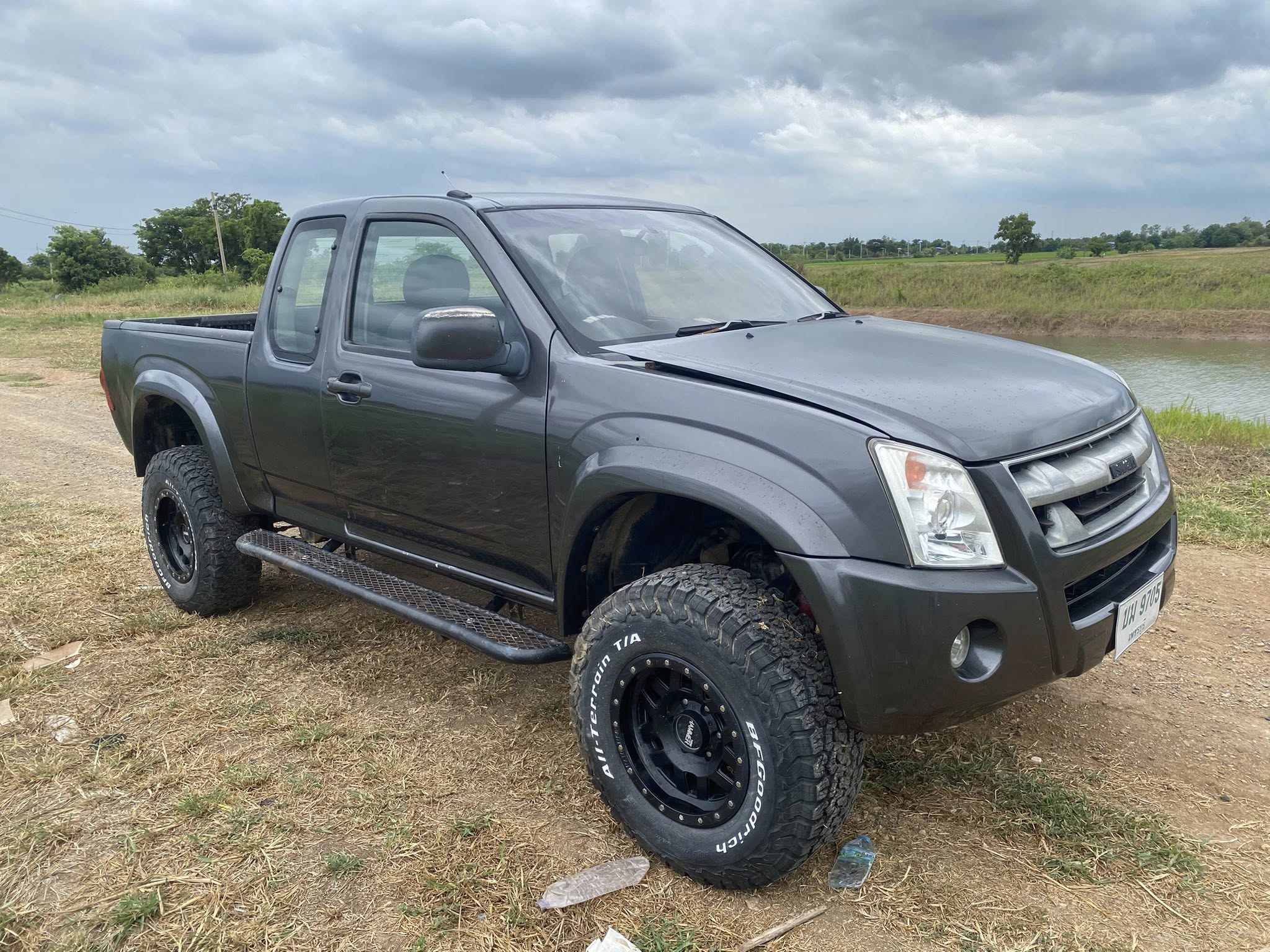 New stock incoming: And another cheap... - Far East Classics | Facebook