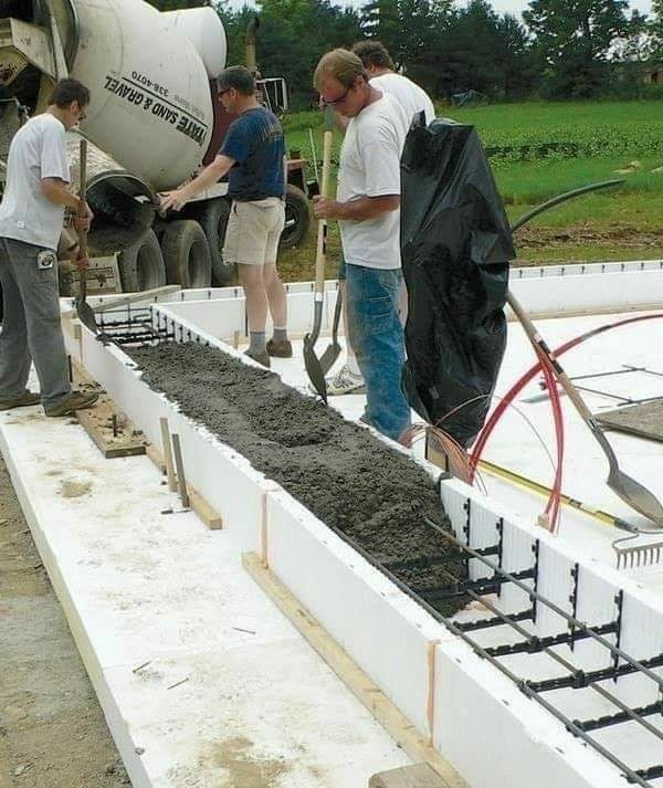 Installation of concrete formwork... - Engineering Infinity