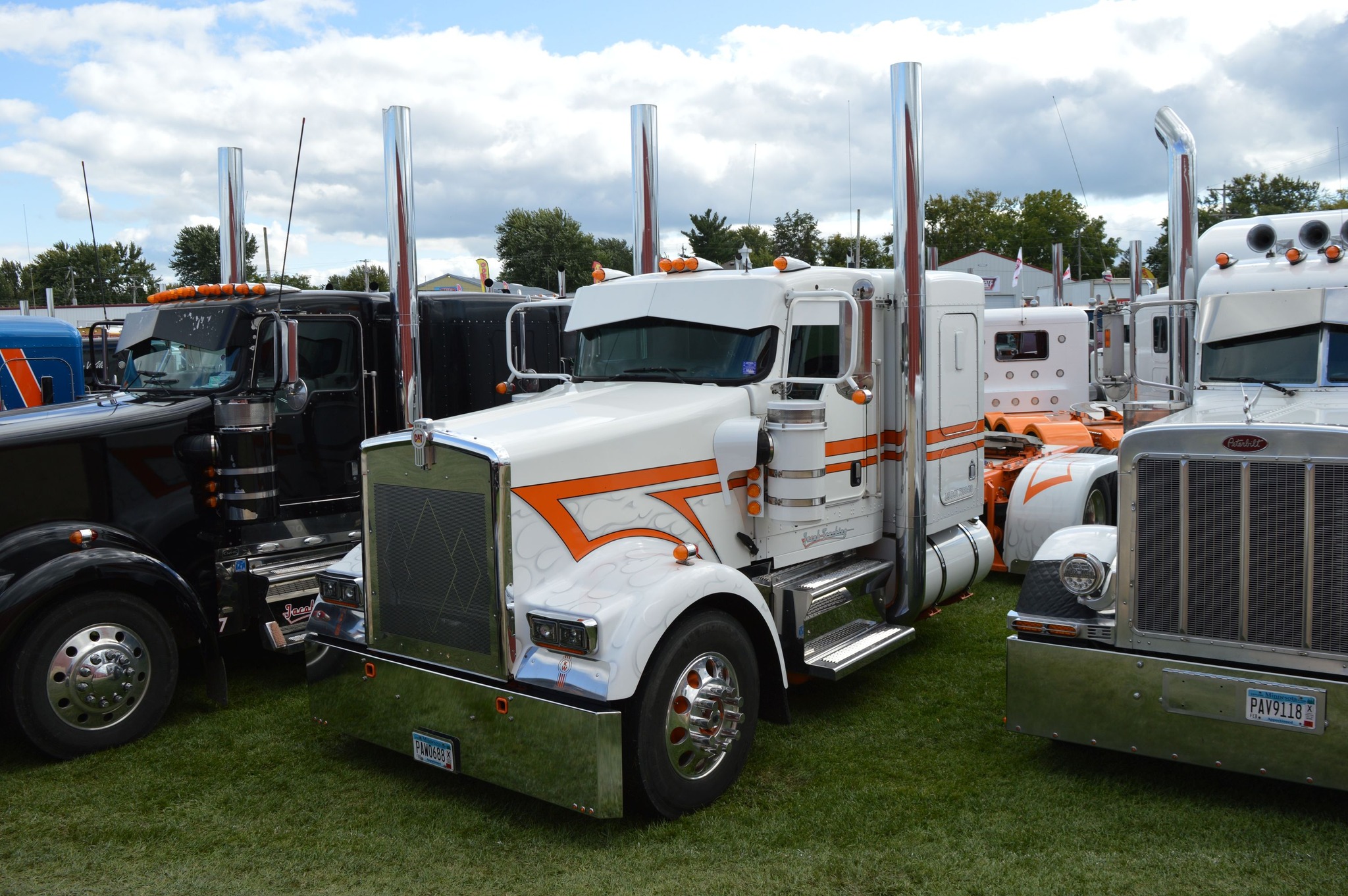 MN Big Rigs - MN Big Rigs added a new photo.