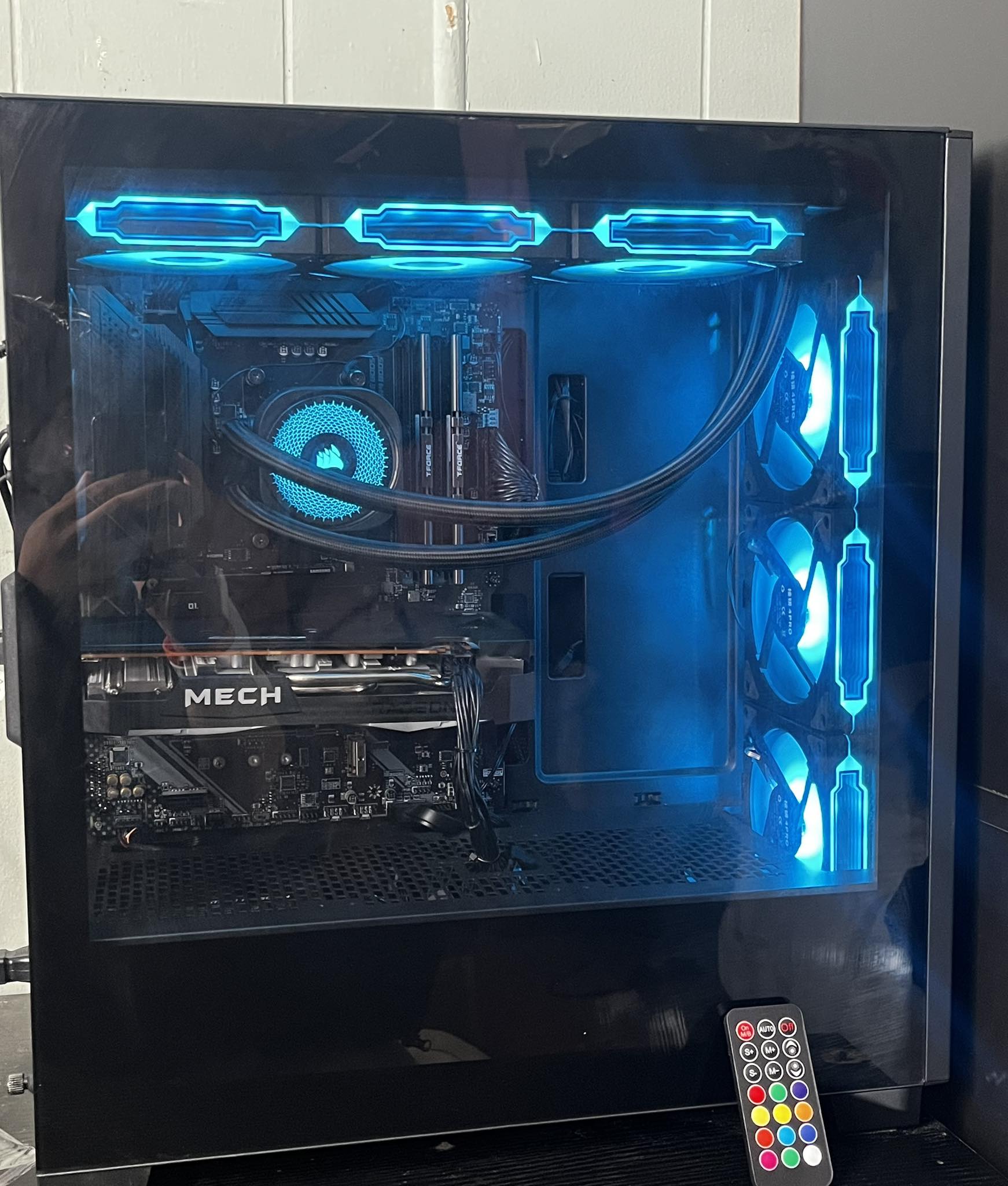 Ryzen 5 5500 and RTX 2060 Super gaming PC build