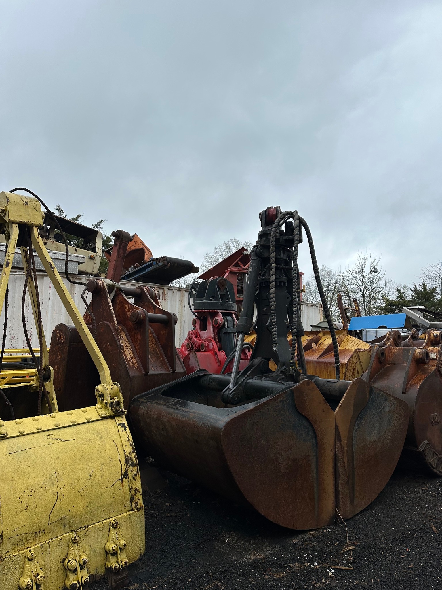 Hydraulic Rotating Clam Shell Bucket - Car Engines & Engine Parts ...