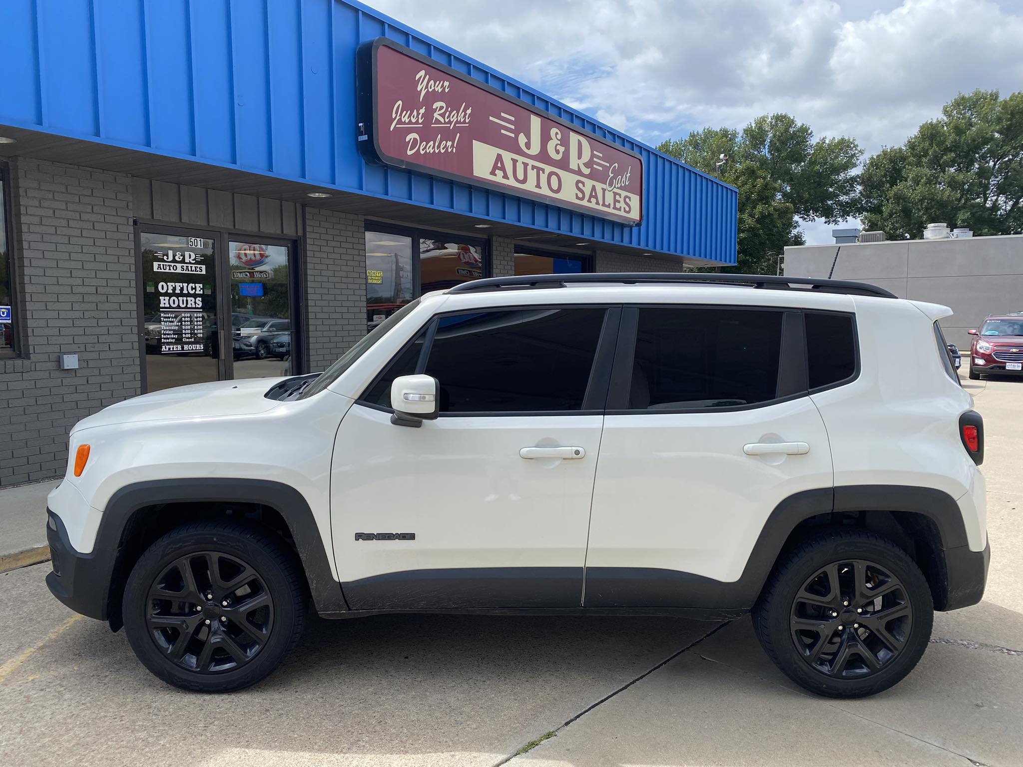 J & R Auto Sales