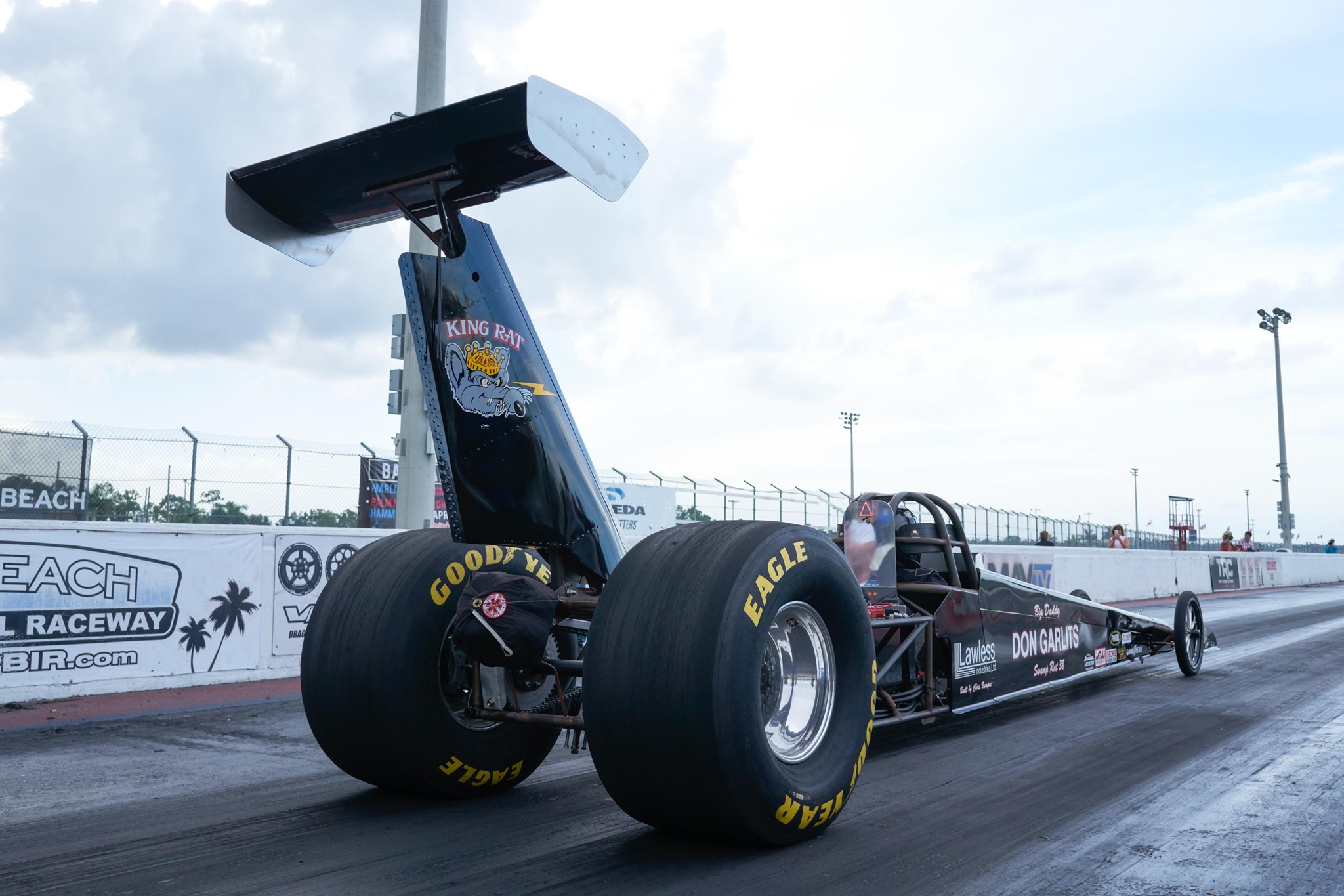 Counting Cars - TONIGHT on ULTIMATE RIDES: We’re catching up with Don ...