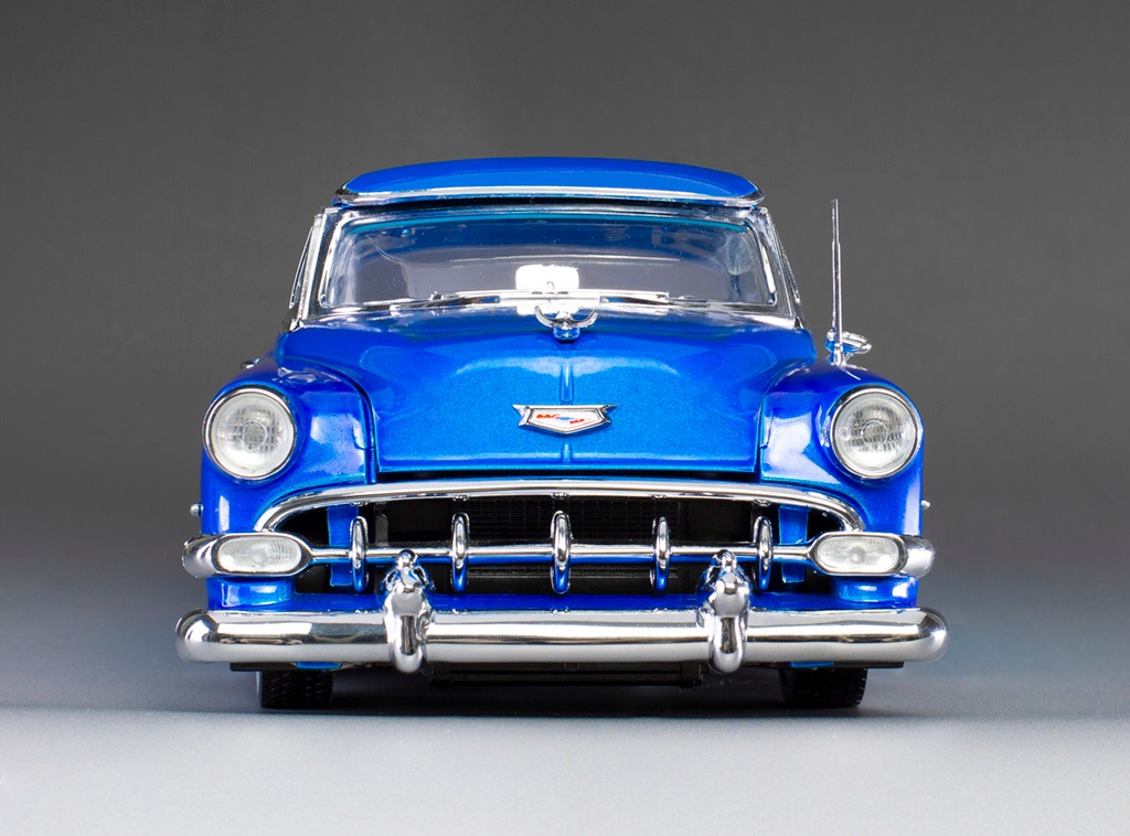 Item No : 1721 Scale : 1:18 Description : 1954 Chevrolet Bel Air