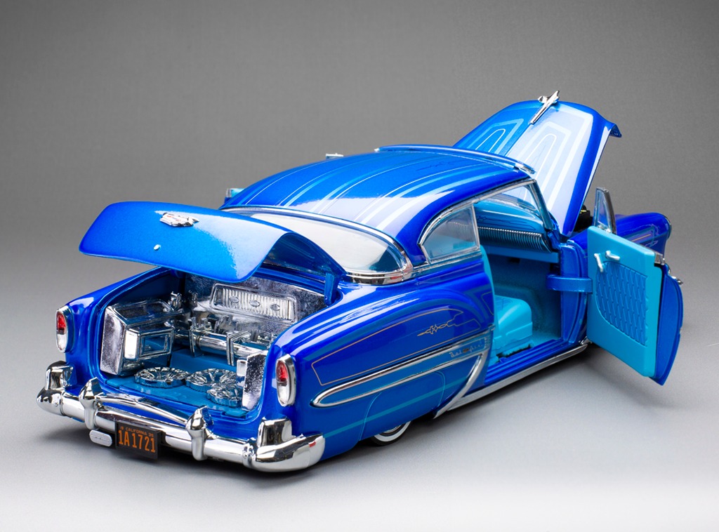 Item No : 1721 Scale : 1:18 Description : 1954 Chevrolet Bel Air