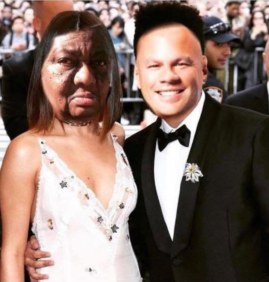 Officer - That one day we were on the red carpet! Long live Lois ...