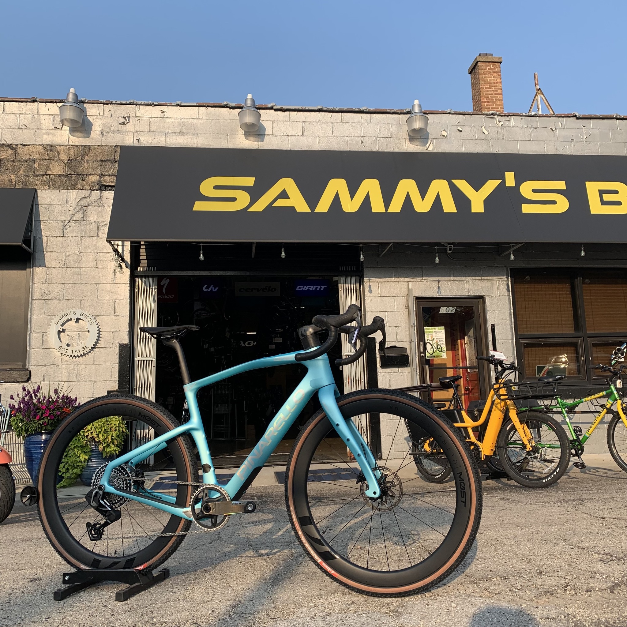 That color!!!! 😍🤤🔥🔥🔥🔥🔥 This is the new 2026 Pinarello