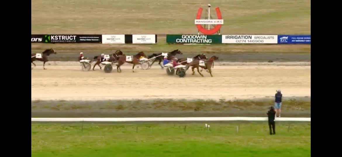 Gavin Smith Racing Stables | Woodend