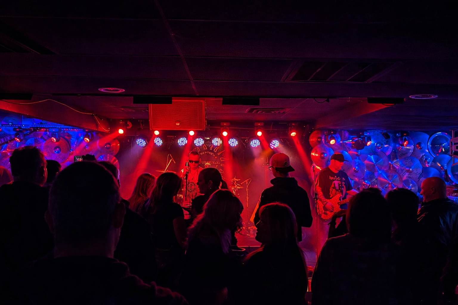 Nutshell - Boston's Alice In Chains Tribute Band